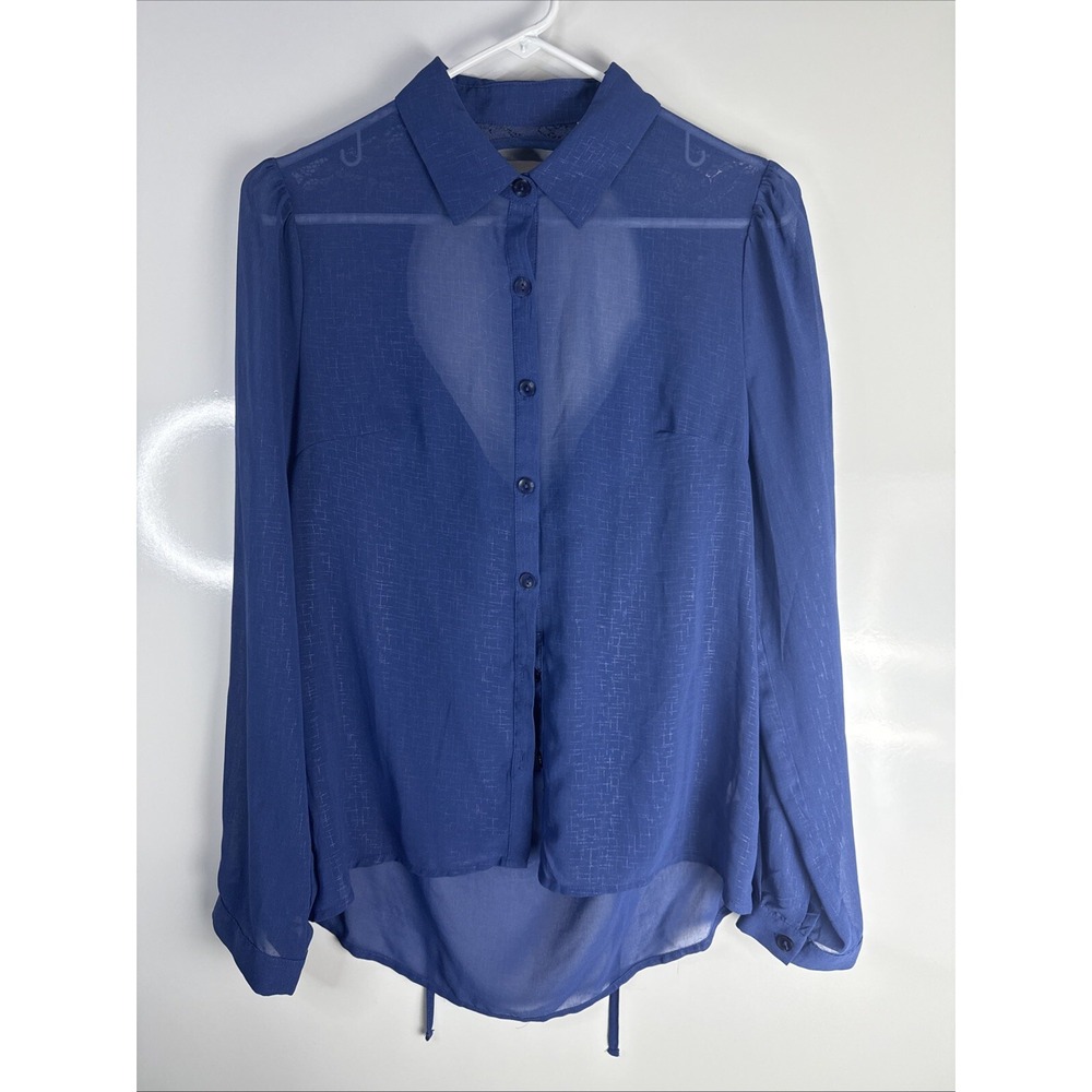 Studio Y Size M Lace Back Long‎ Sleeve Shirt Top Blue Open Back